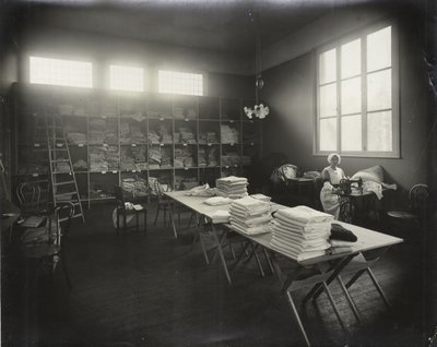 British Red Cross Society, Hertogin van Westminsters Ziekenhuis door English Photographer