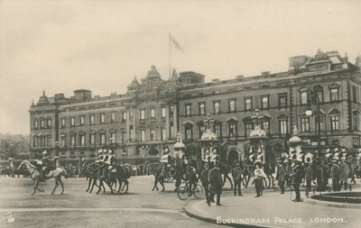 Buckingham Palace, Londen door English Photographer