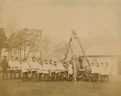 Cadetten aan de Koninklijke Militaire Academie door English Photographer