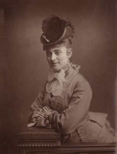 Camille Dubois door English Photographer