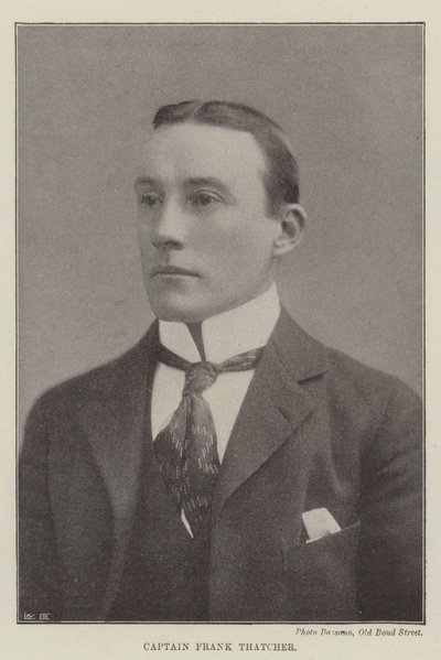 Kapitein Frank Thatcher door English Photographer