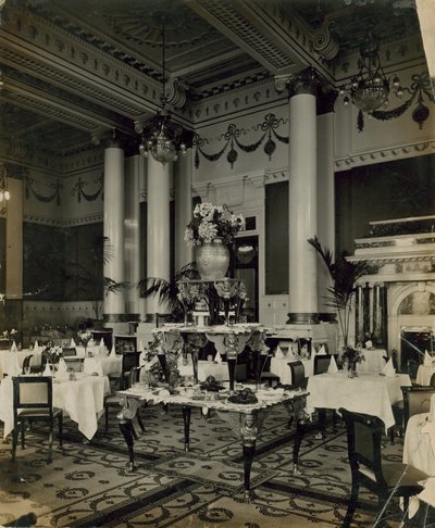 Cecil Hotel, Londen, eetzaal door English Photographer