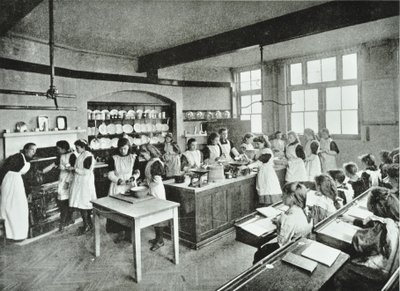 Kookles, 1896 door English Photographer