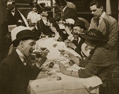 Derby Day lunchpartij, prent door Horace W. Nichols, ca. 1910 door English Photographer