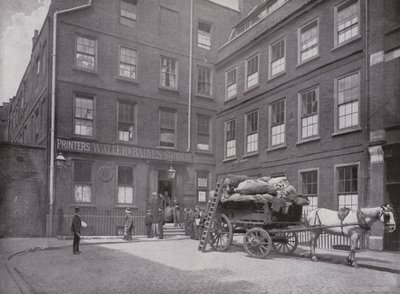 Dr. Johnsons Huis, Gough Square, Fleet Street door English Photographer