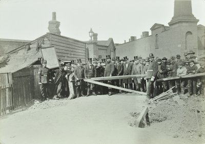 Eastferry Road bevrijd van lot, 1885 door English Photographer
