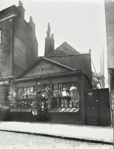 Evelyn Street: bij Deptford High Street, Londen, 1899 door English Photographer