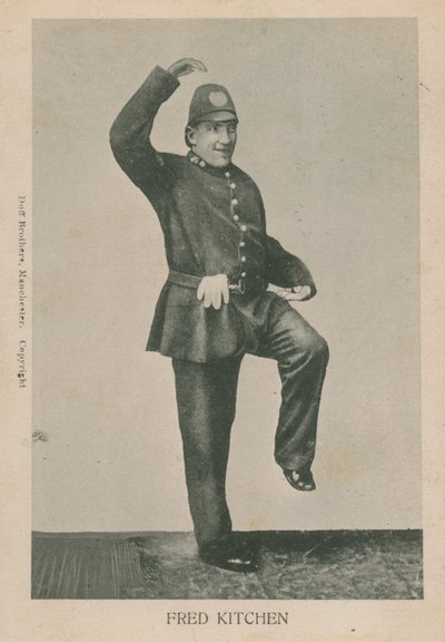 Fred Kitchen, dansende politieagent door English Photographer
