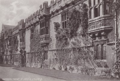 Tuin Voorkant St Johns College door English Photographer