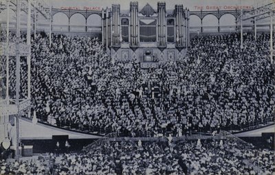 Algemeen overzicht van het Grote Orkest door English Photographer