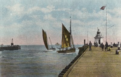 Gorleston Haven door English Photographer