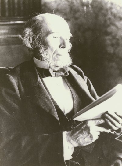 Herbert Spencer, portret, lezend door English Photographer