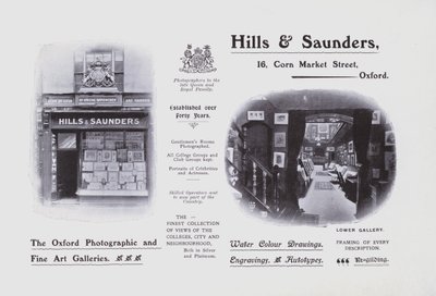 Hills en Saunders door English Photographer
