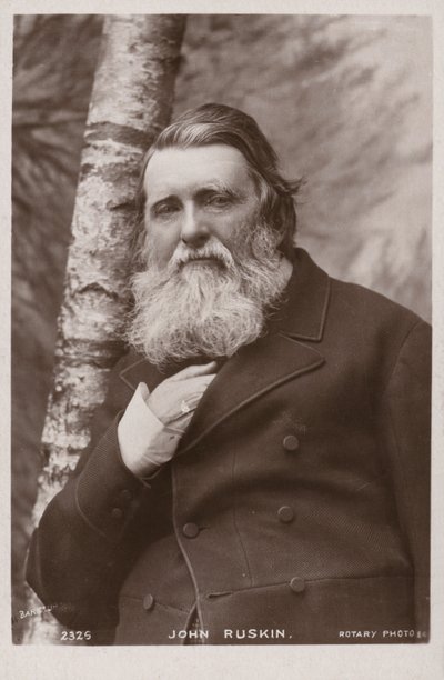 John Ruskin (1819-1900), Engelse schrijver, kunstcriticus, kunstenaar en sociaal denker door English Photographer