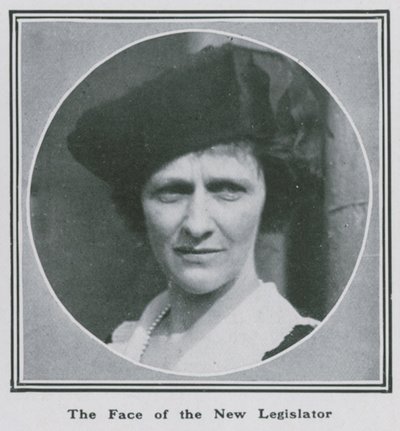 Lady Nancy Astor: Het gezicht van de nieuwe wetgever door English Photographer