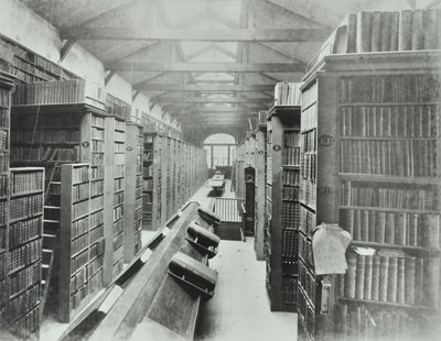 Bibliotheek, Sion College, Victoria Embankment, City of London, 1885 door English Photographer