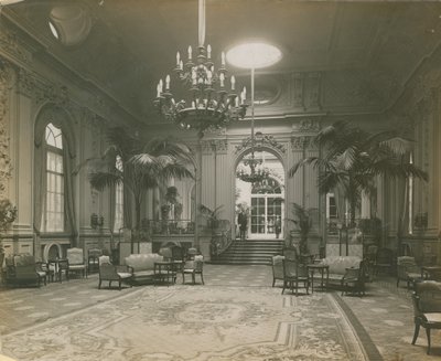 Lobby van het Cecil Hotel, Londen door English Photographer