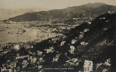 Kijkend naar het oosten, Hong Kong, uit een album met foto