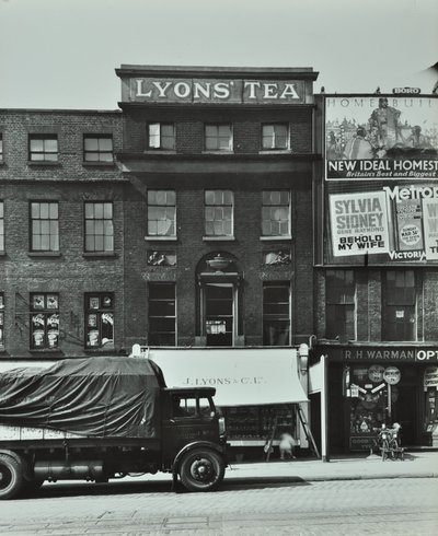 Lyons Coffee House, 7 Blackfriars Road, 1935 door English Photographer