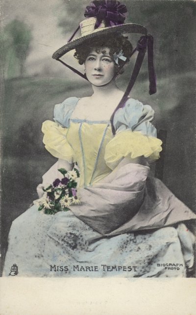 Marie Tempest, Engelse zangeres en actrice door English Photographer