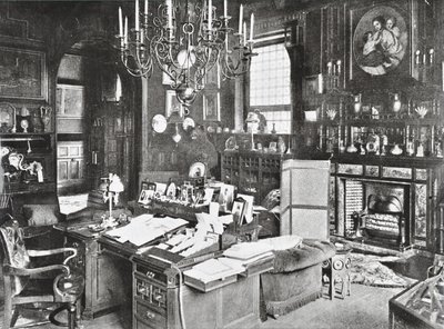 Marlborough House, Pall Mall, Westminster: studeerkamer van de Prins van Wales, 1895 door English Photographer