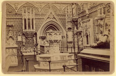 Middeleeuwse Hof, Crystal Palace, Sydenham, Londen door English Photographer