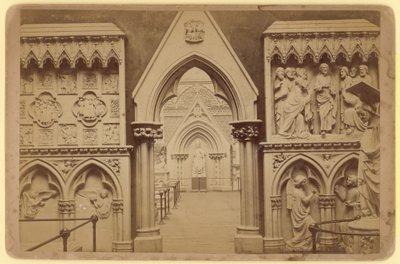 Middeleeuwse Hof, Crystal Palace, Sydenham, Londen door English Photographer