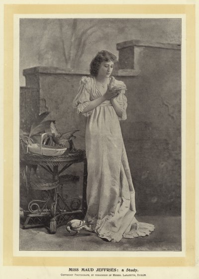 Mevrouw Maud Jeffries: een Studie door English Photographer