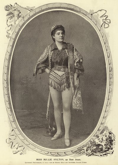 Mevrouw Millie Hylton, als Don Juan door English Photographer