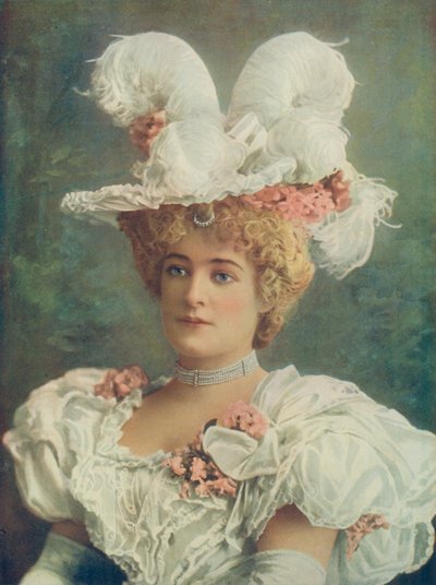Miss Stella Gastelle door English Photographer
