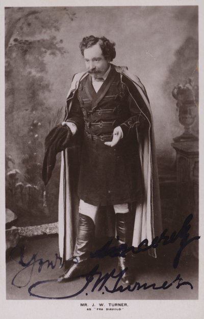 J W Turner als Fra Diavolo door English Photographer