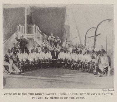 Muziek aan Boord van het Koningsjacht, Zonen van de Zee Minstrel Troupe, gevormd door Leden van de Bemanning door English Photographer