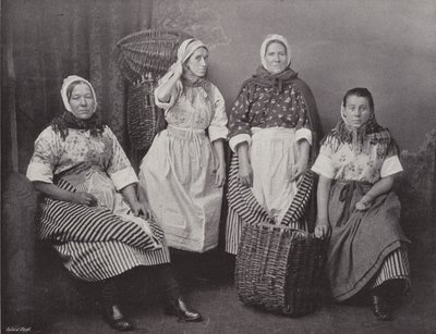 Newhaven Visvrouwen door English Photographer
