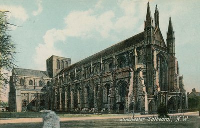 Noordwestelijk uitzicht op Winchester Cathedral door English Photographer