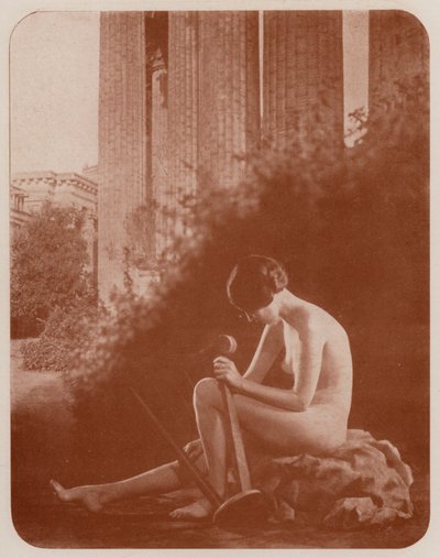 Nudistische kunst: Gebroken Melodie door English Photographer