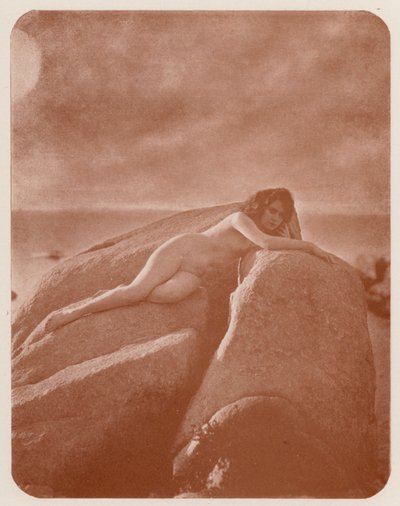 Nudistische kunst: Lorelei (zwart-wit foto) door English Photographer