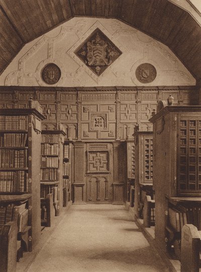 Oxford: Merton College, De Bibliotheek, noordkant door English Photographer