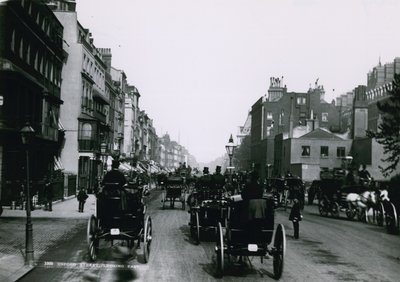 Oxford Street, Londen, kijkend naar het oosten door English Photographer