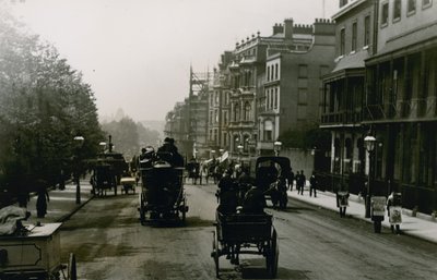 Piccadilly, Hyde Park Corner, Londen door English Photographer