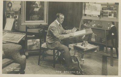 Portret van Tom Browne door English Photographer