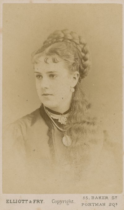 Portret van prostituee Mabel Gray door English Photographer
