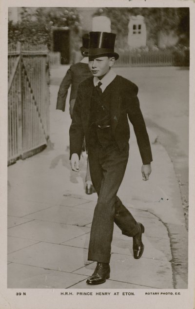 ZKH Prins Hendrik in Eton door English Photographer