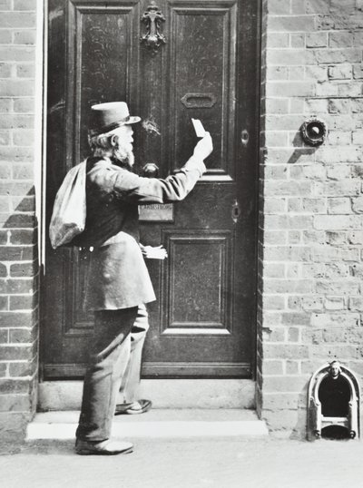 Postbode in King William Walk, Greenwich, 1885 door English Photographer