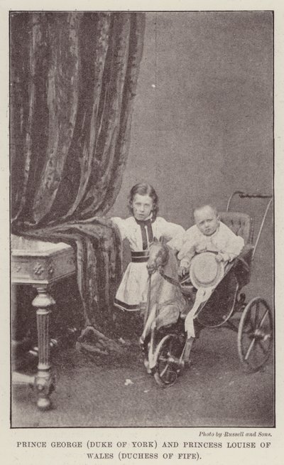 Prins George (hertog van York) en prinses Louise van Wales (hertogin van Fife) door English Photographer