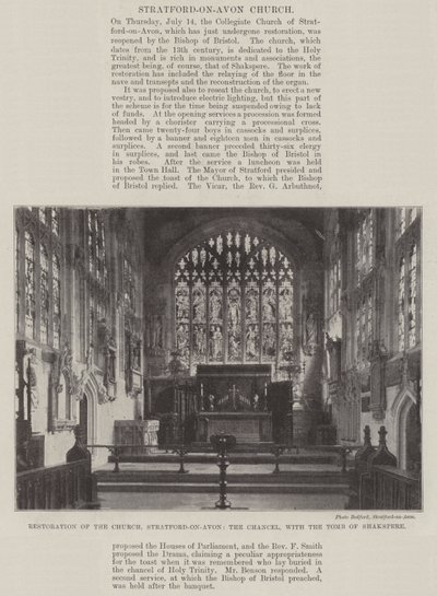 Restauratie van de kerk, Stratford-on-Avon, het koor, met het graf van Shakespeare door English Photographer