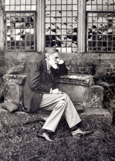 Robert Bridges, Engelse dichter door English Photographer