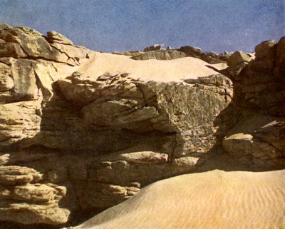 Rotswand in de Sahara, Egypte door English Photographer
