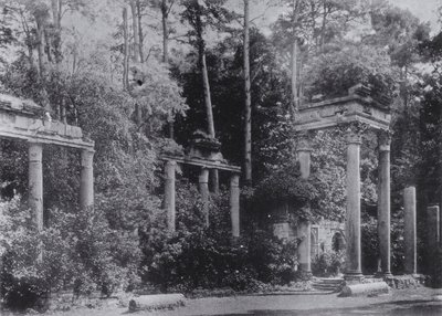 Ruïnes bij Virginia Water, Windsor door English Photographer