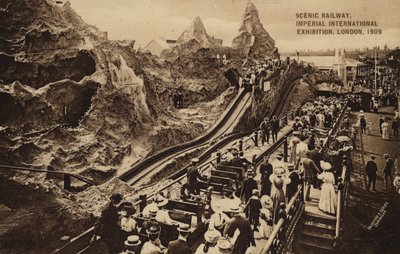 Scenic Railway, Imperial International Exhibition, Londen door English Photographer