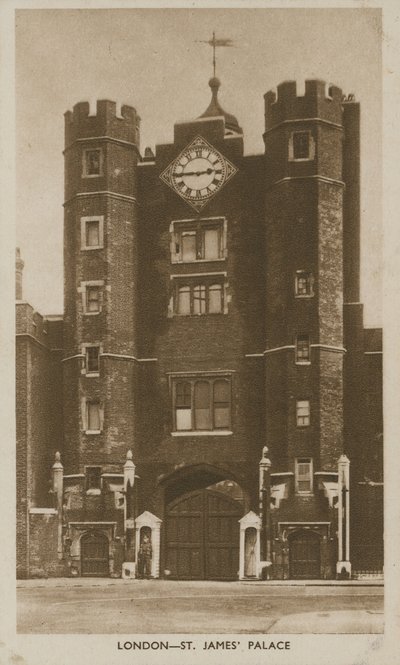 St James Palace, Londen door English Photographer